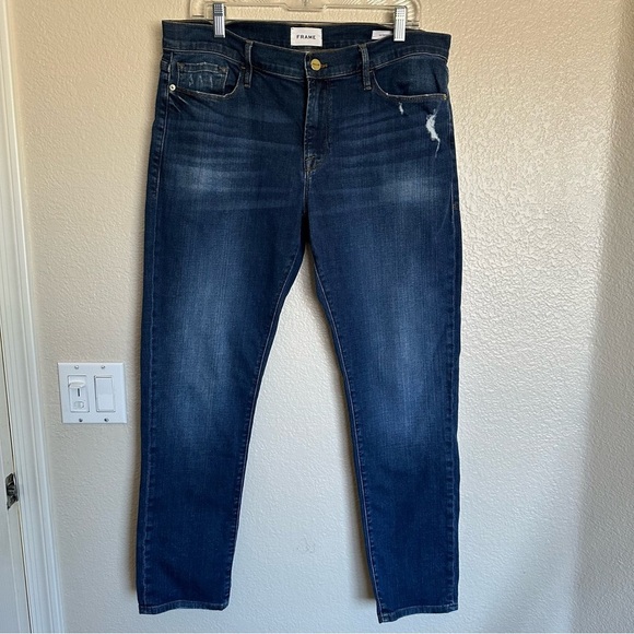 FRAME Le Garcon Mid Rise Distressed Slim Jeans in Azure Size 32 - Picture 3 of 15